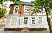 Wohnhaus Ansicht 3.. 2.. 1.. Alles Neu und bald Deins!