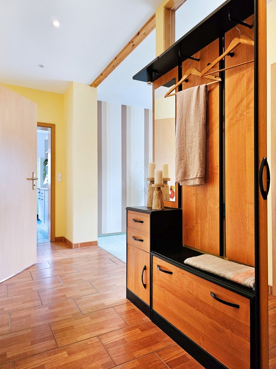 Kleiner Flur - Obergeschoss Einfamilienhaus Wettin-L�bej�n