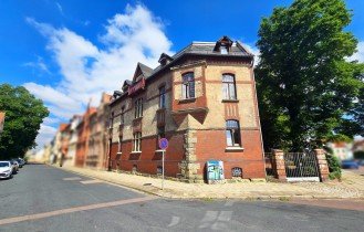 Hauptbild Logenplatz am Schloss mit Entwicklungspotenzial - Denkmal-MFH in K�then