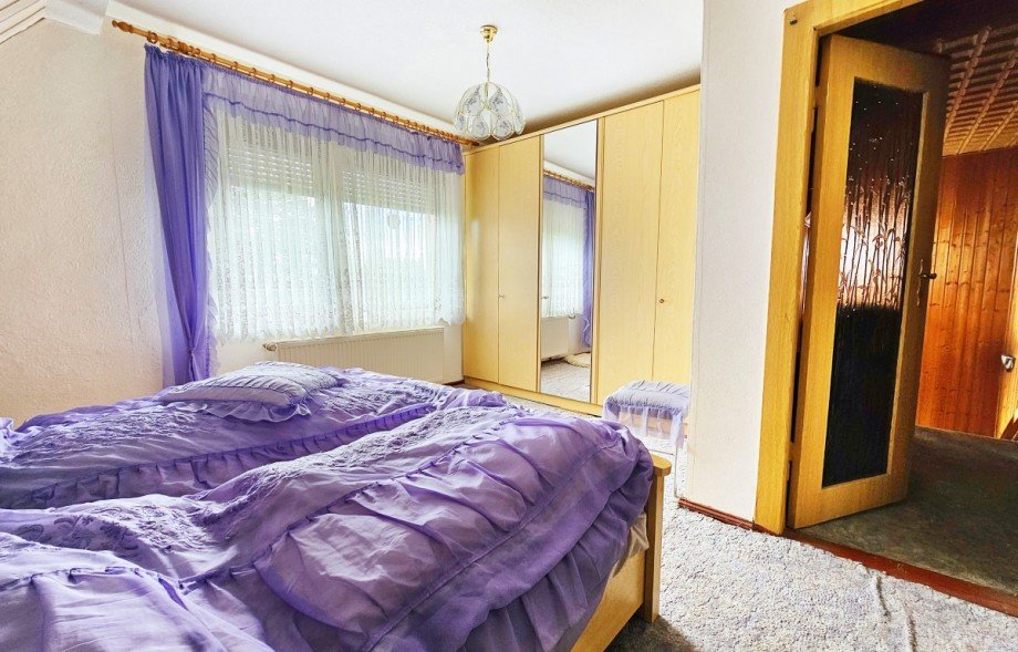 Schlafzimmer Doppelhaush�lfte Aken