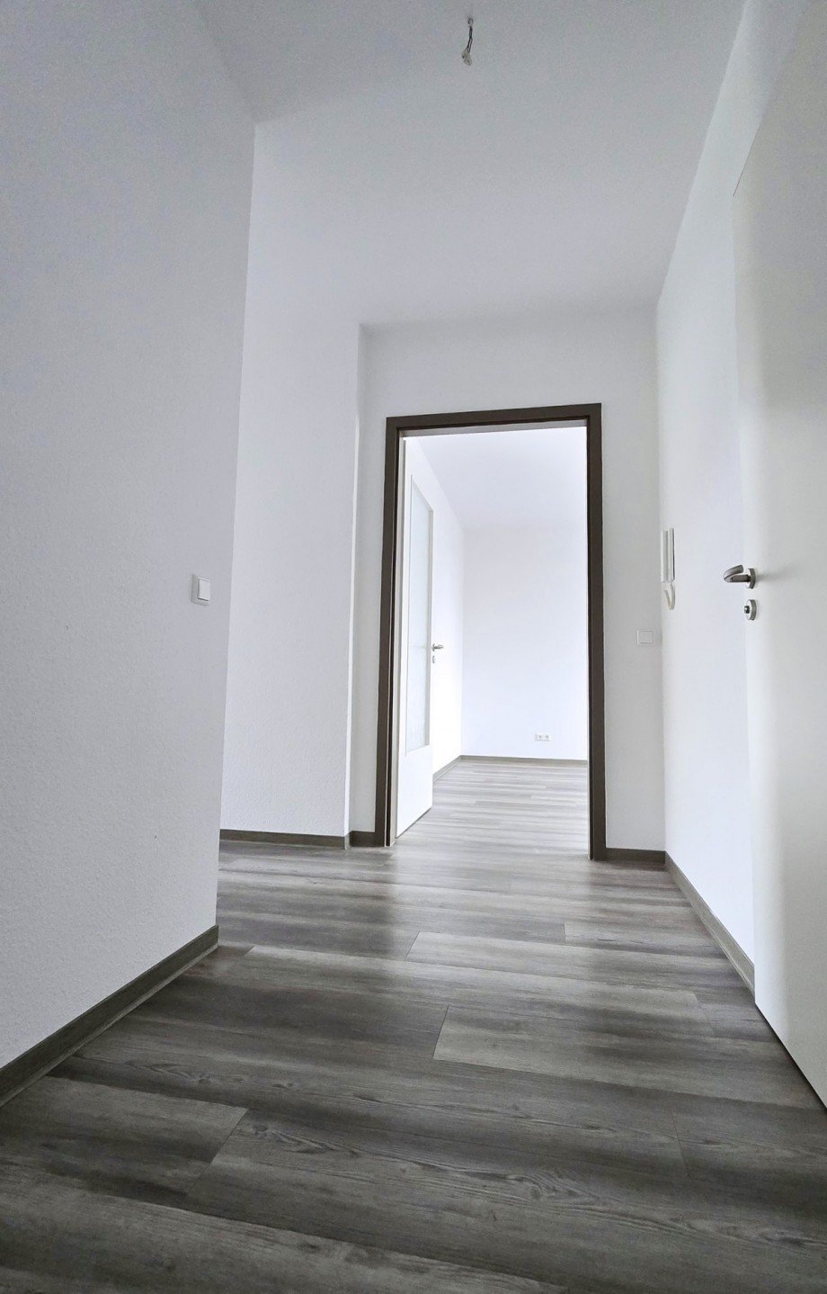 Flur Etagenwohnung K�then (Anhalt)