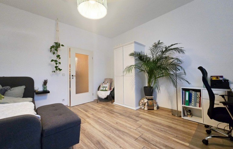Zimmer K�then (Anhalt) Erdgeschosswohnung Es ist alles da! Einfach einziehen und wohlf�hlen