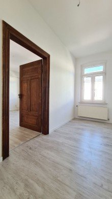 Zimmer Vierraumwohnung in beliebter Wohngegend