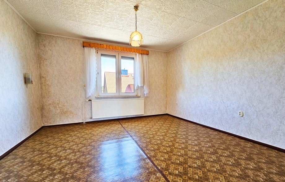 Zimmer OG Doppelhaush�lfte K�then (Anhalt)