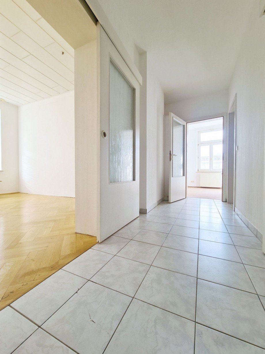 Flur Dachgeschosswohnung K�then (Anhalt)