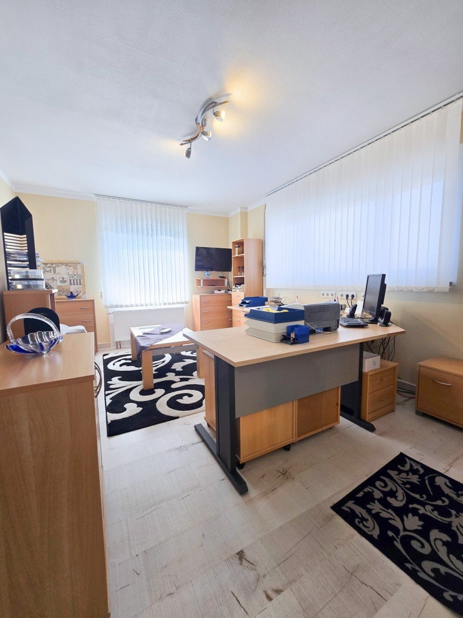 B�ro OG Haus S�dliches Anhalt