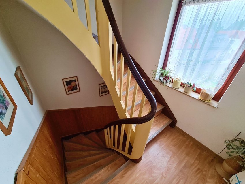 Treppenhaus Doppelhaush�lfte K�then (Anhalt)