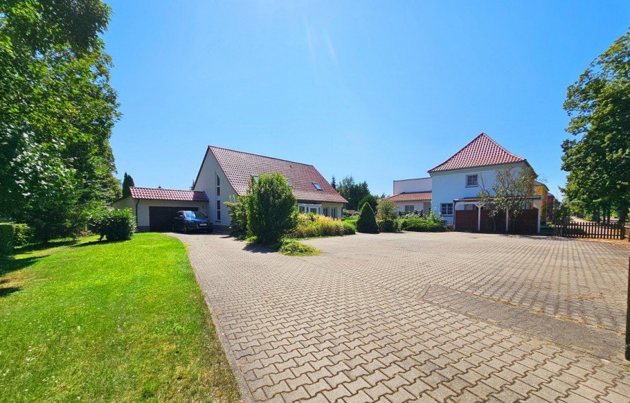 Ansicht von der Stra�e Einfamilienhaus Radegast