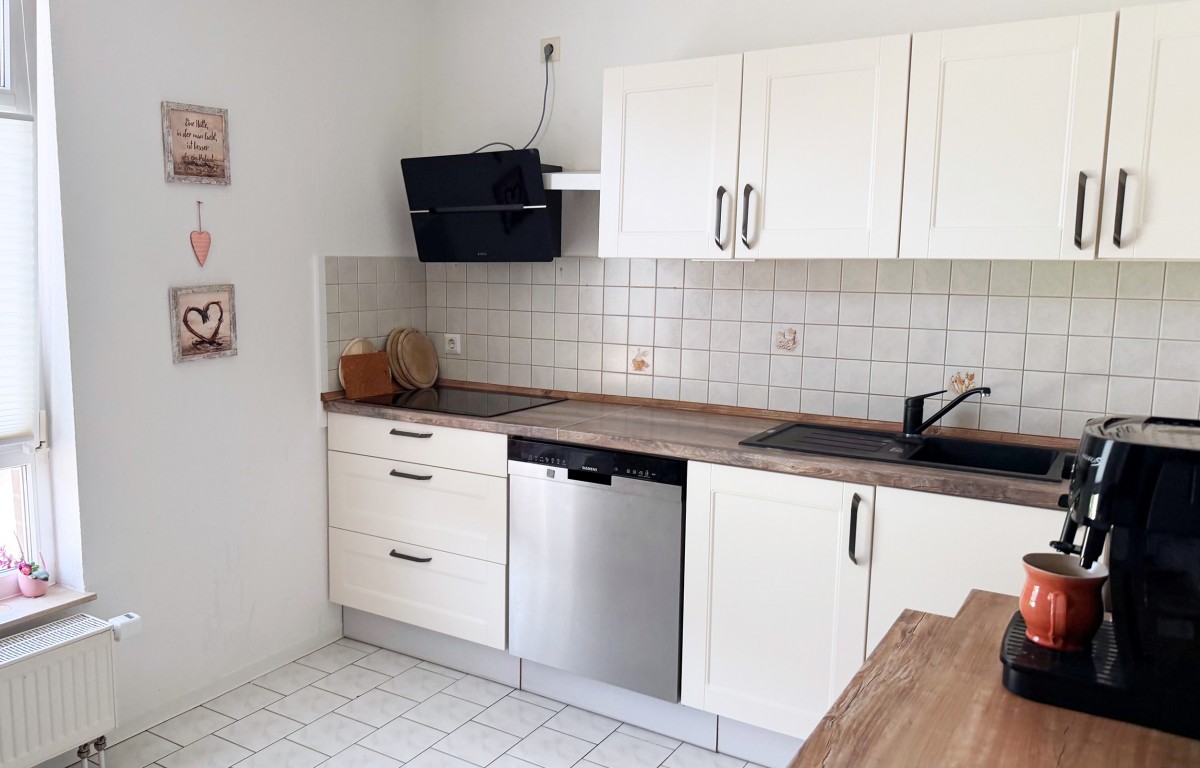 Gemütliche Wohnung mit Balkon und Garagenstellplatz - Foto 2