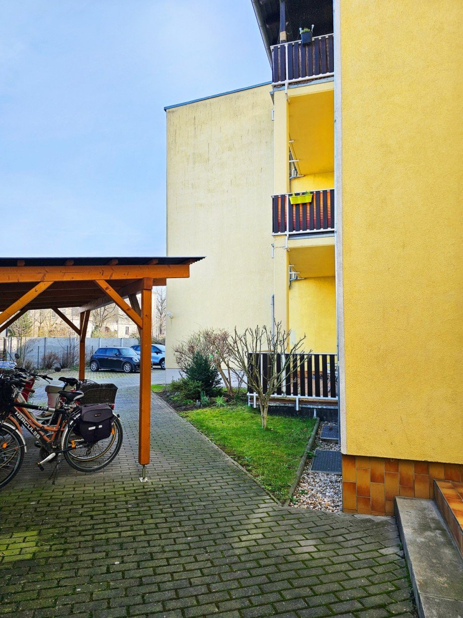 Hinterhof Erdgeschosswohnung K�then (Anhalt)