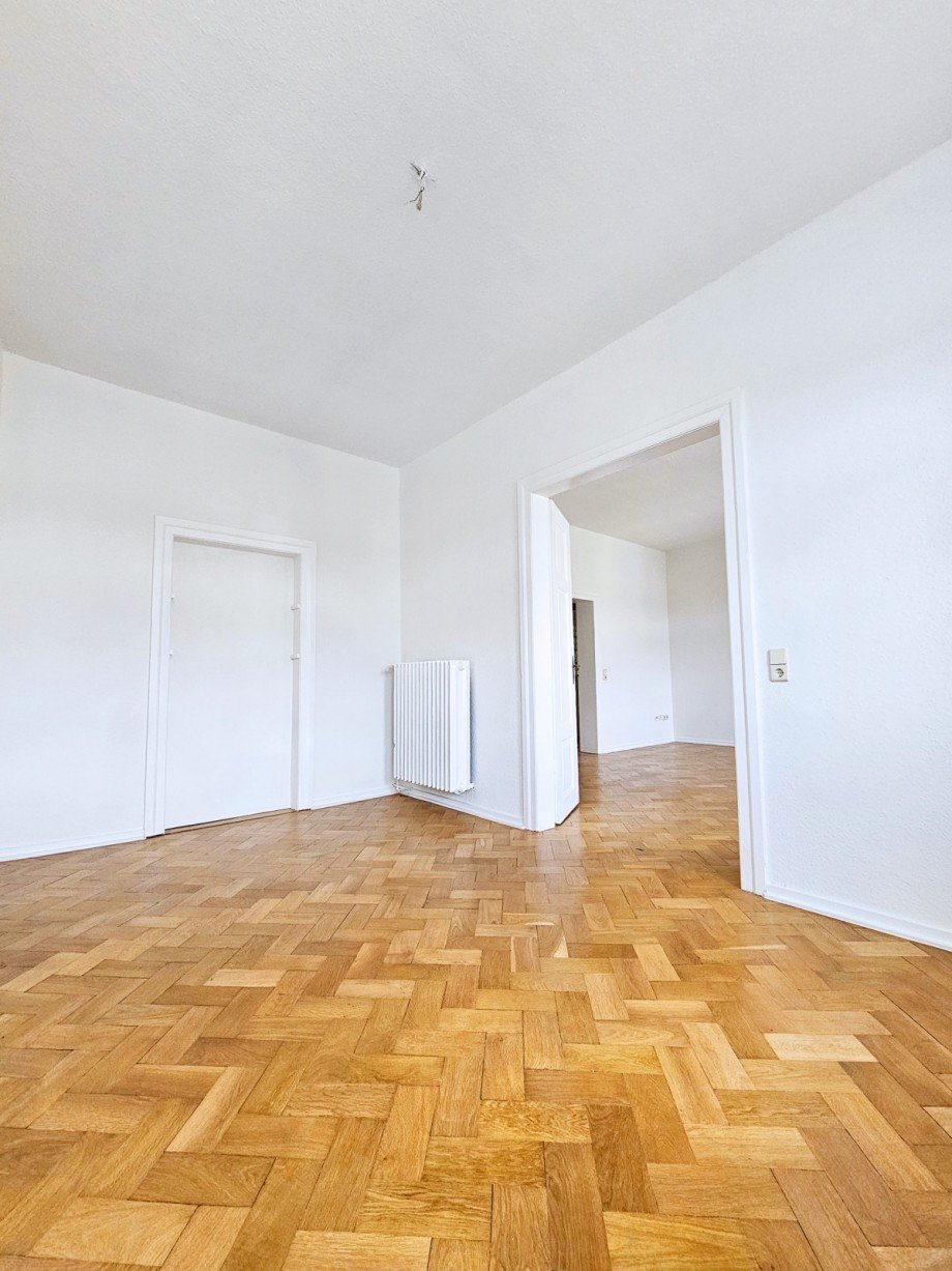 Zimmer 2 Etagenwohnung K�then (Anhalt)