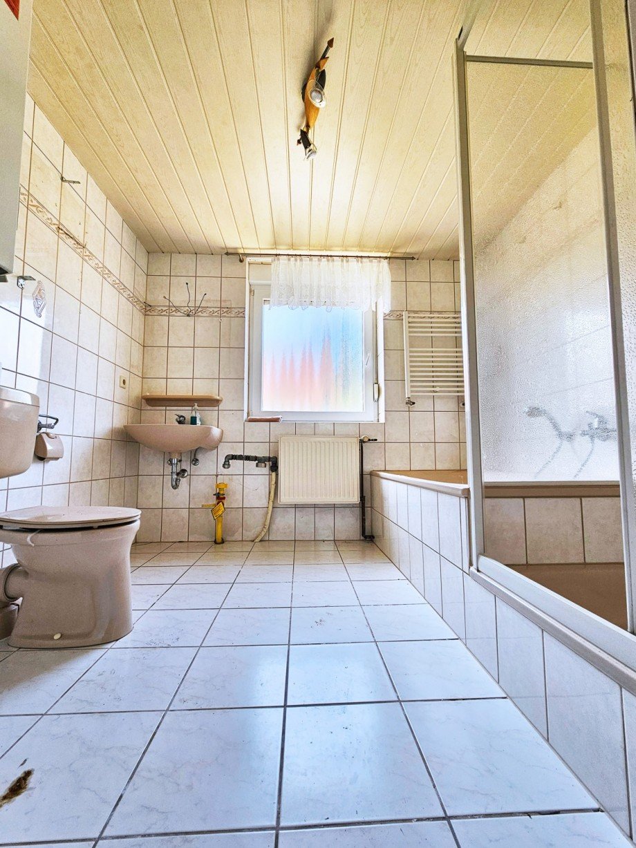 Badezimmer Einfamilienhaus Osternienburger Land