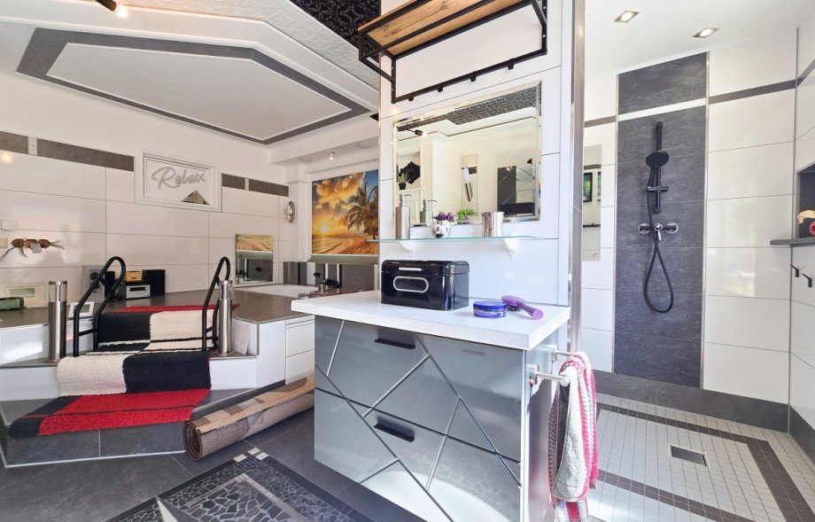 Badezimmer EG Haus S�dliches Anhalt