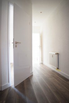 Flur Erstbezug - Tolle Zweiraumwohnung im Obergeschoss mit Balkon