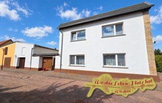 Hauptbild Wo das Leben Platz hat - Einfamilienhaus in Wieskau mit 5,5 Zimmern, Hof & Garten