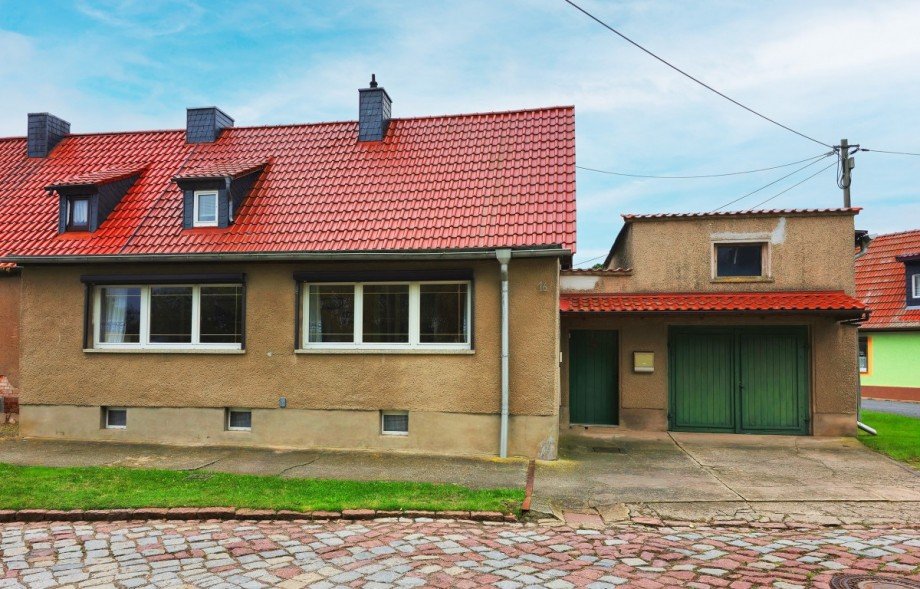 Haus Ansicht Doppelhaush�lfte Z�rbig