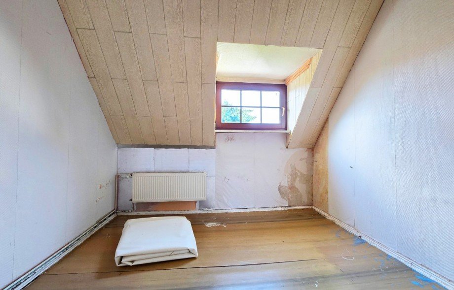 Zimmer-3-OG Reihenhaus K�then (Anhalt)