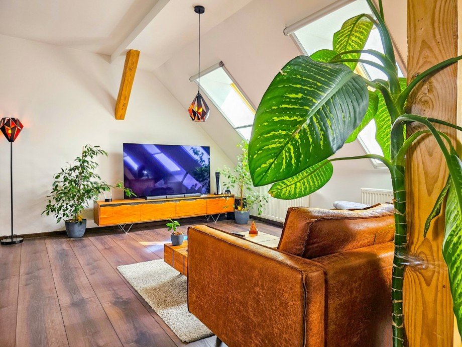 Wohnzimmer Dachgeschosswohnung K�then