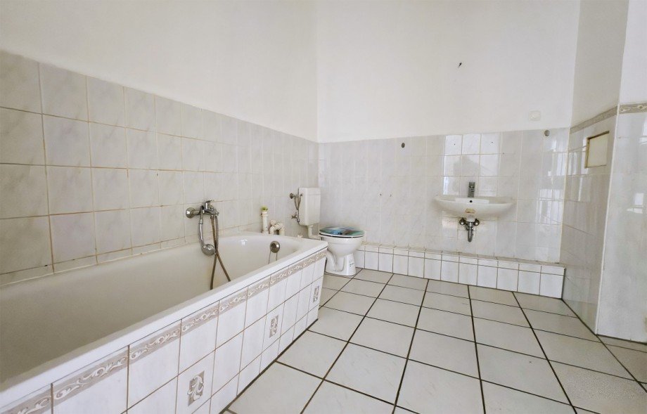 Wohnung 2.OG Wohn- / Gesch�ftshaus K�then (Anhalt)