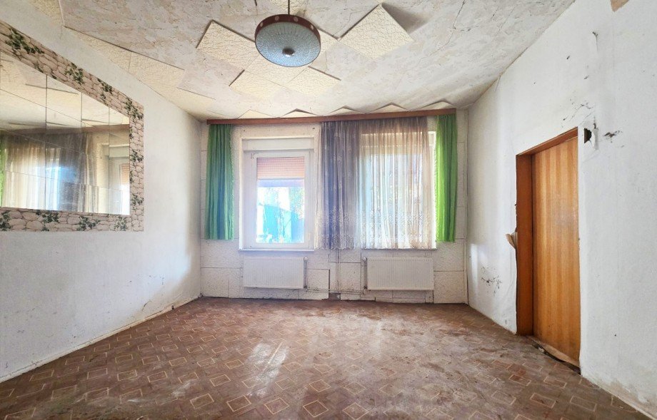 Zimmer Reihenmittelhaus K�then (Anhalt)