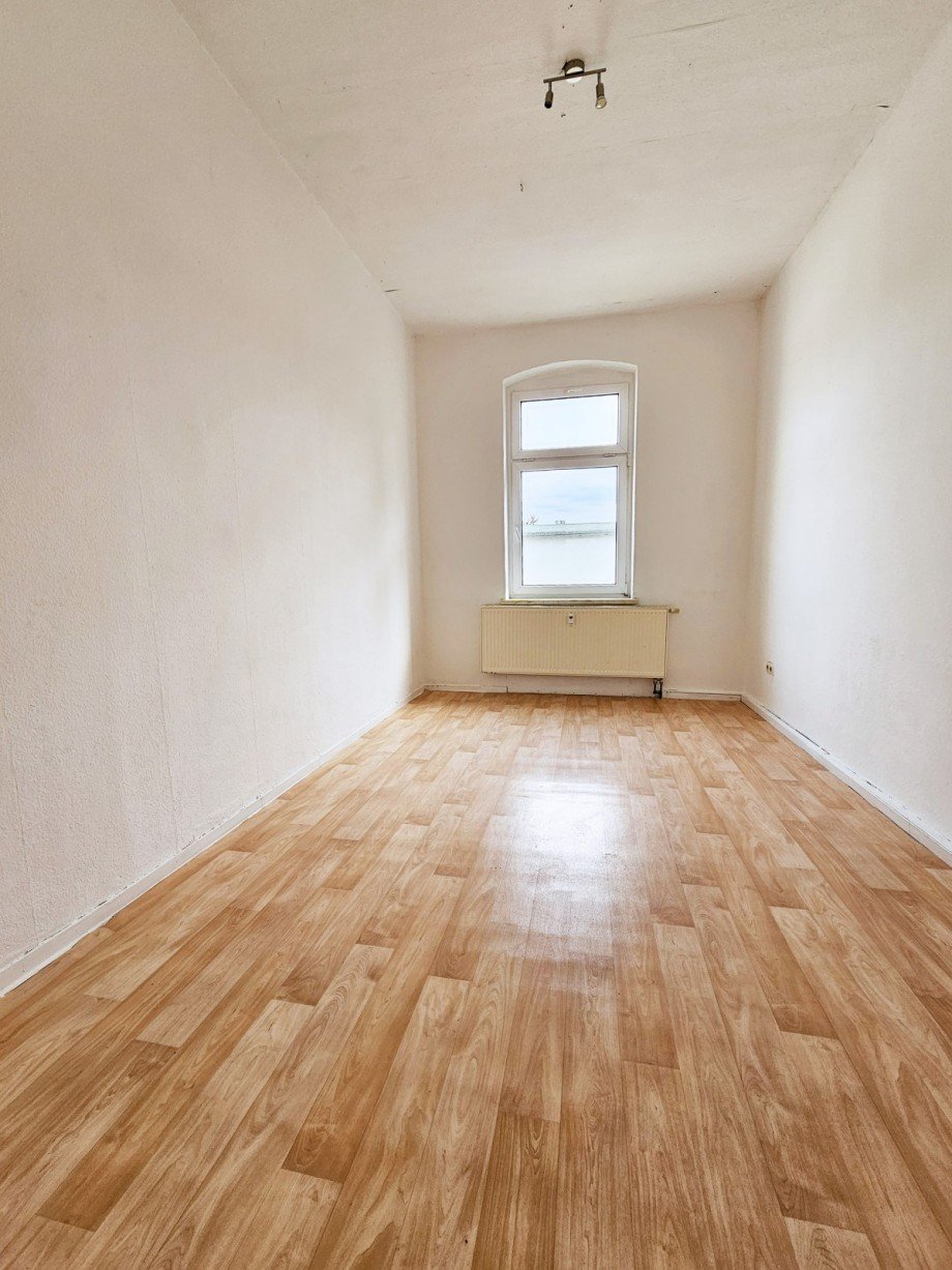 Zimmer Etagenwohnung K�then (Anhalt)