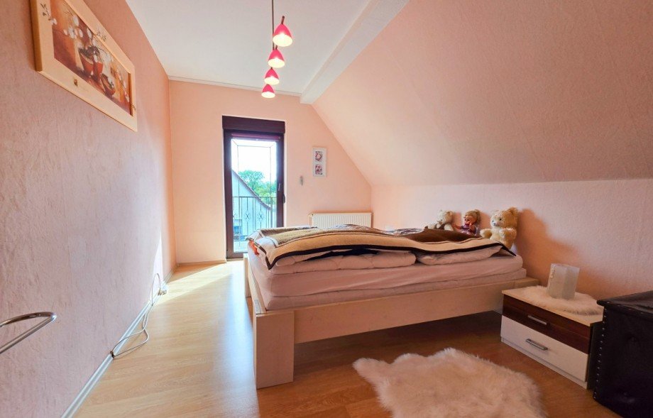 Zimmer OG Doppelhaush�lfte K�then (Anhalt)
