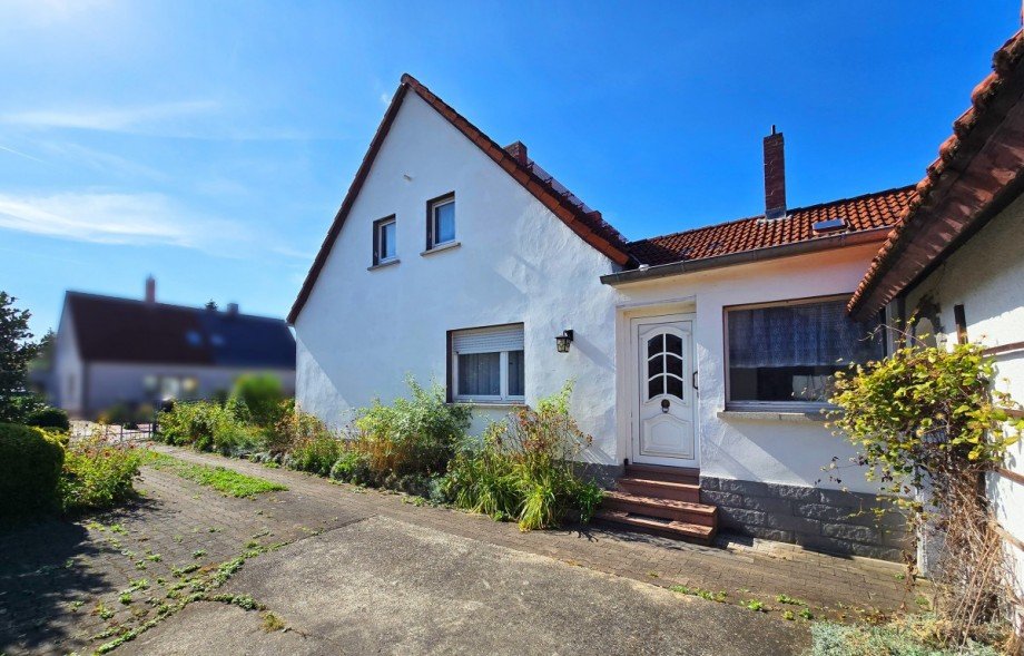 Haus und Hof Doppelhaush�lfte K�then (Anhalt)