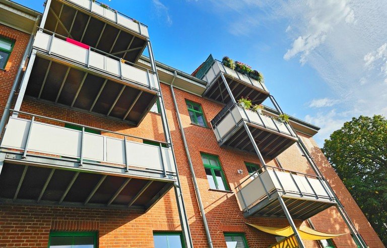 Wohngeb�ude Ansicht Zerbst/Anhalt Etagenwohnung Eine Investition, die sich lohnt: Attraktive Eigentumswohnung in Zerbst/Anhalt