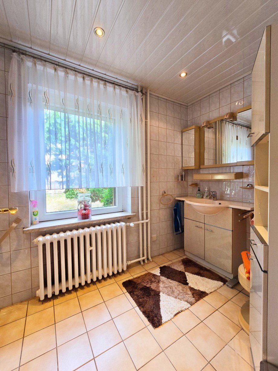 Badezimmer II Einfamilienhaus Gro� Rosenburg
