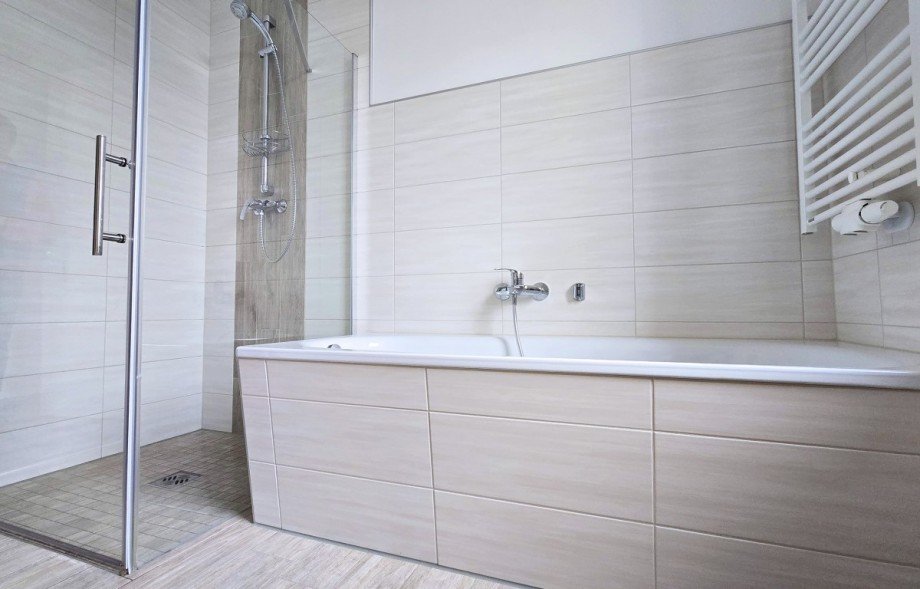 Badezimmer Etagenwohnung K�then (Anhalt)