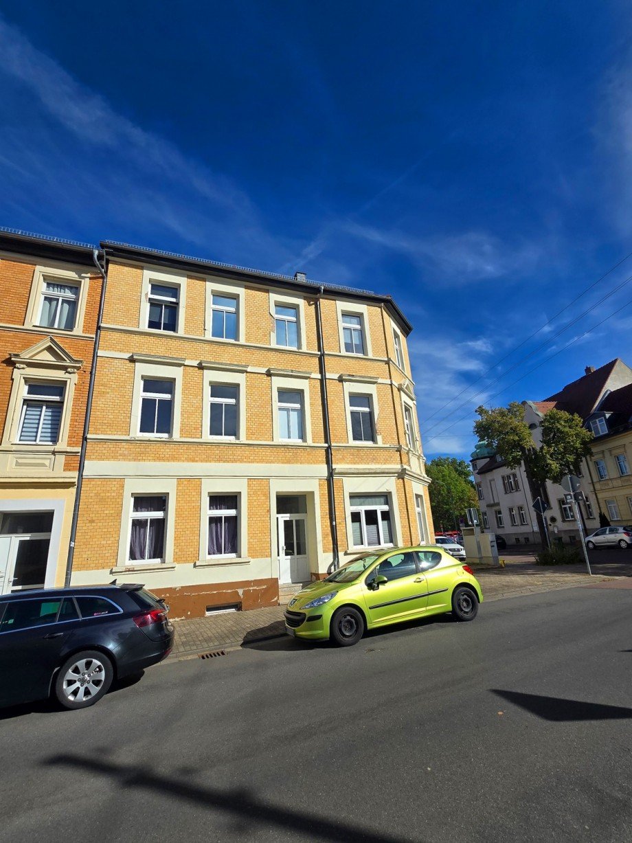 Mehrfamilienhaus Erdgeschosswohnung K�then (Anhalt)