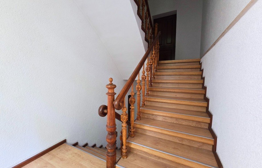 Treppenhaus Etagenwohnung K�then (Anhalt)