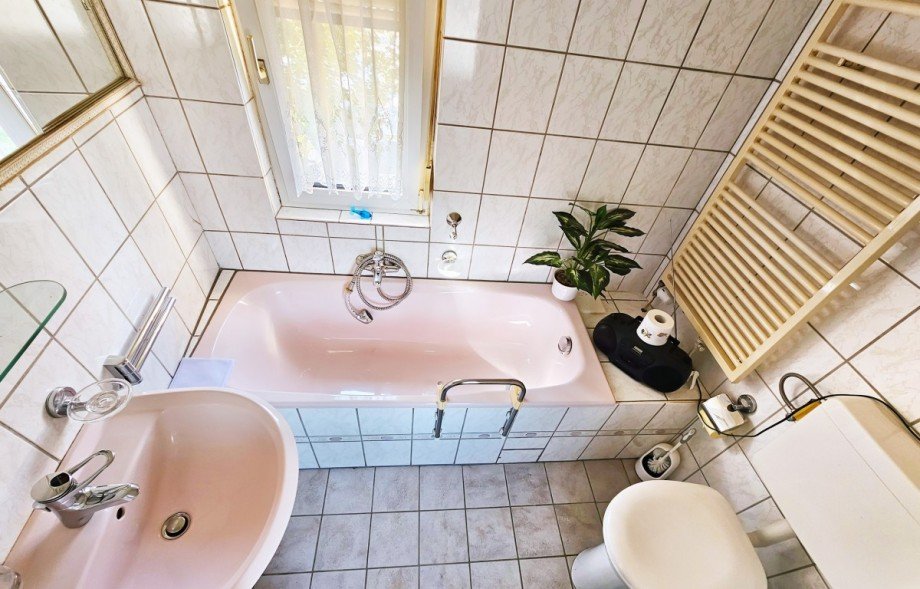 OG - Badezimmer Reihenendhaus Aken