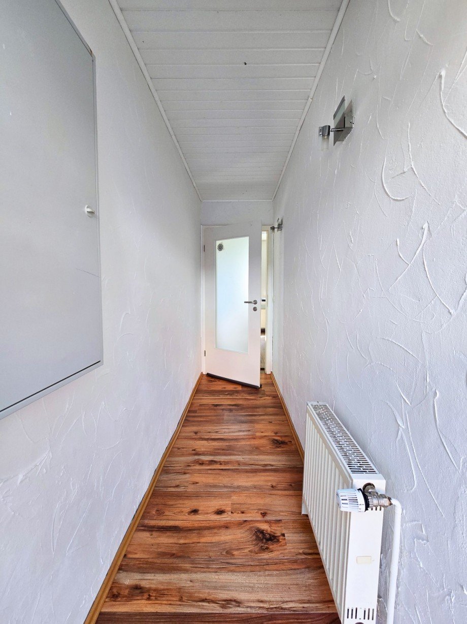 Einliegerwohnung Flur Haus Gr�bzig