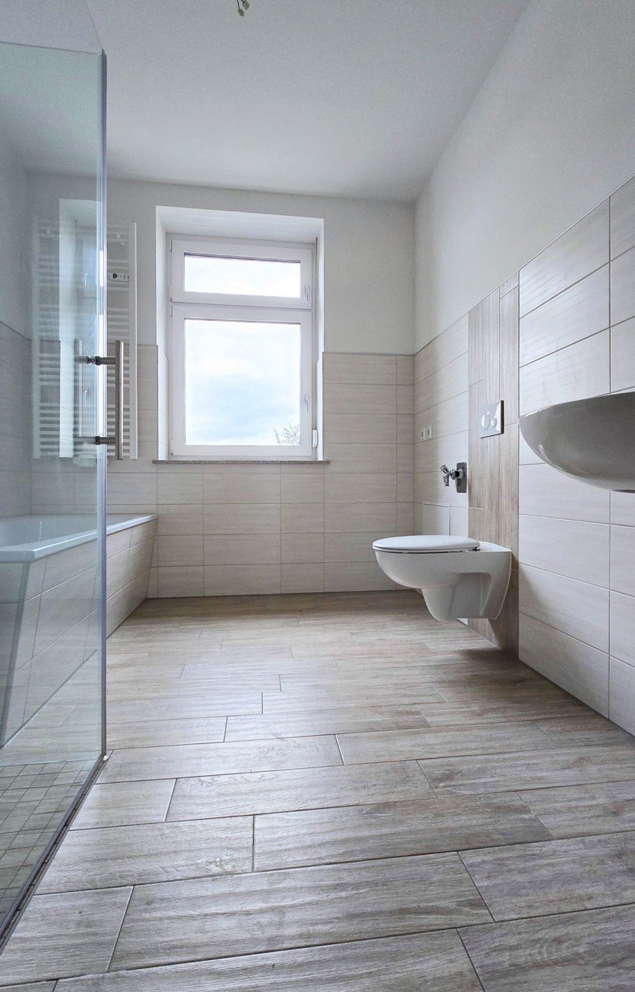 Badezimmer Etagenwohnung K�then (Anhalt)