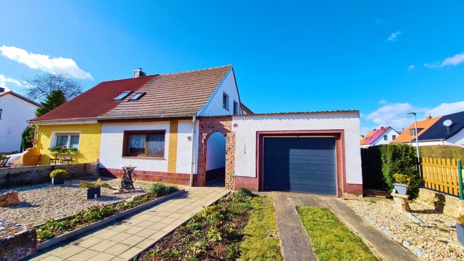 Au�enansicht Einfamilienhaus K�then (Anhalt)