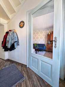 Eingangsbereich Charme trifft auf Moderne: Entdecken Sie  Vintage Home  und verwirklichen Sie Ihren Traum!