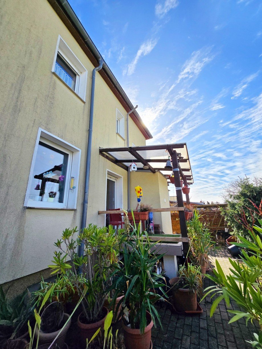 Kleine �berdachte Terrasse Einfamilienhaus Aken