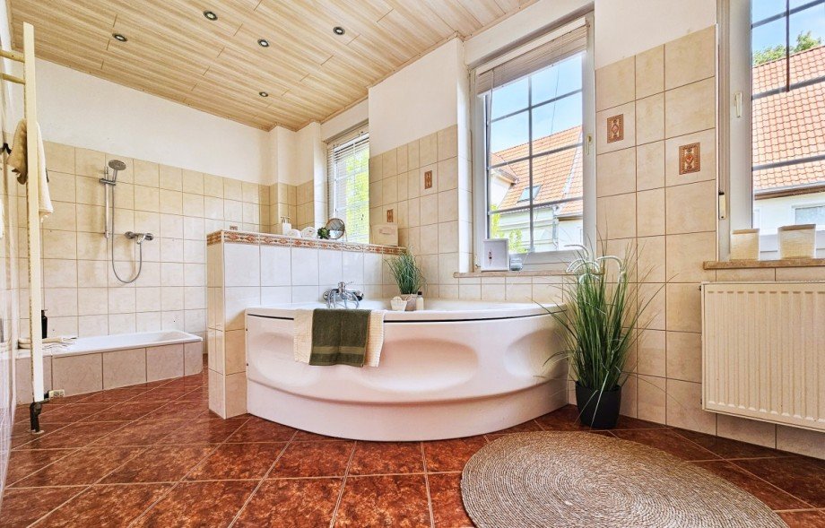 Badezimmer Obergeschoss Reihenhaus K�then (Anhalt)