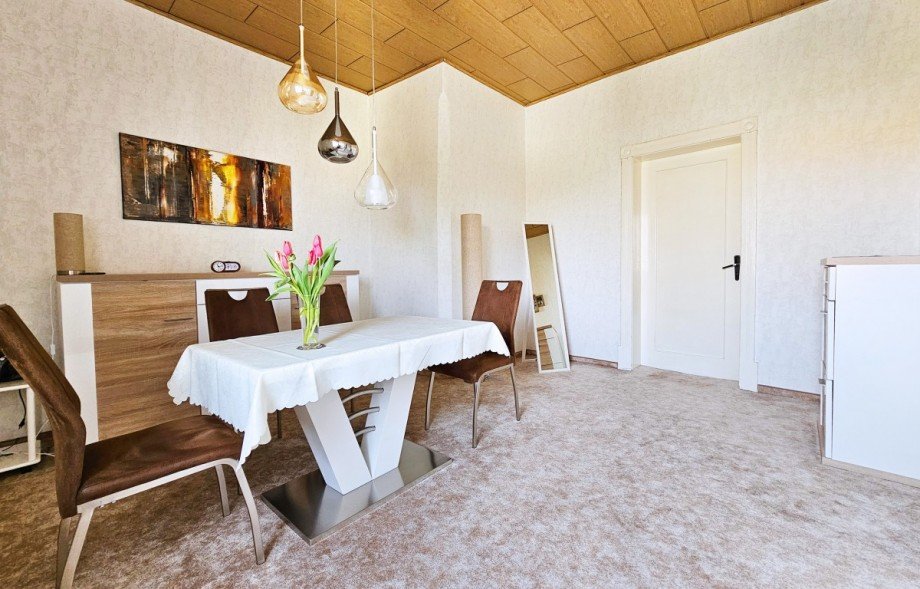 Zimmer 3-OG Einfamilienhaus Aken