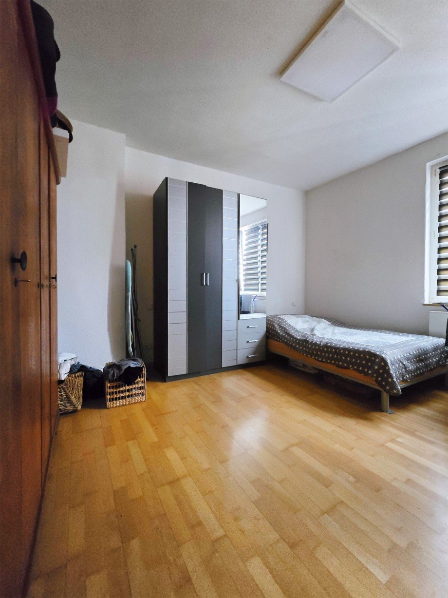 Zimmer Dachgeschosswohnung K�then (Anhalt)