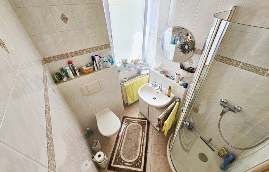 Badezimmer OG Reihenhaus Aken