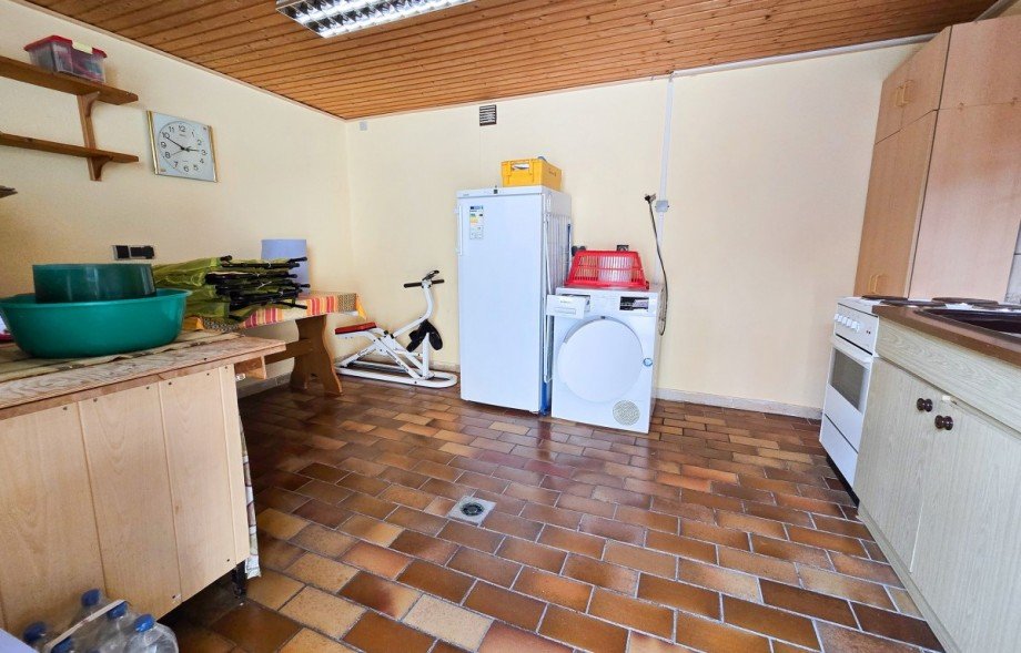 Waschhaus Doppelhaush�lfte K�then (Anhalt)