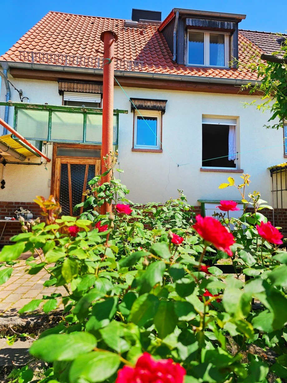 Haus Gartenansicht 2 Doppelhaush�lfte K�then (Anhalt)