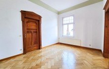 Durchgangszimmer Stilvolles Wohnen im Herzen der K�thener Innenstadt - Altbaucharme trifft Wohnkomfort