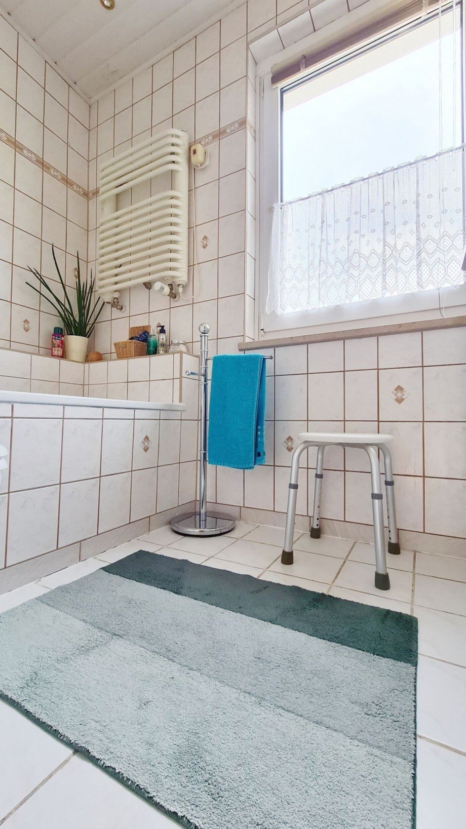 Bad Einfamilienhaus K�then (Anhalt)
