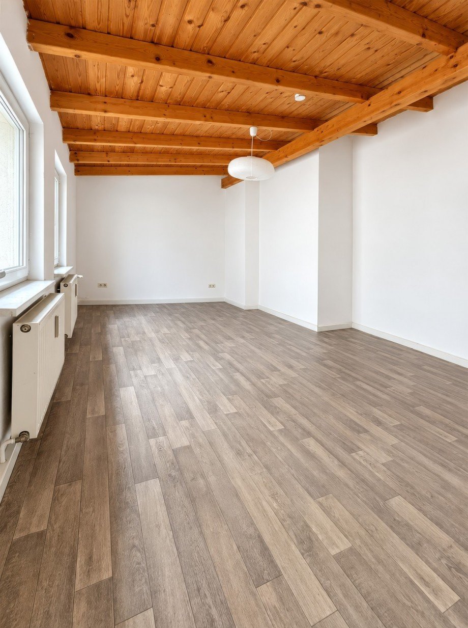 Zimmer Dachgeschosswohnung K�then (Anhalt)