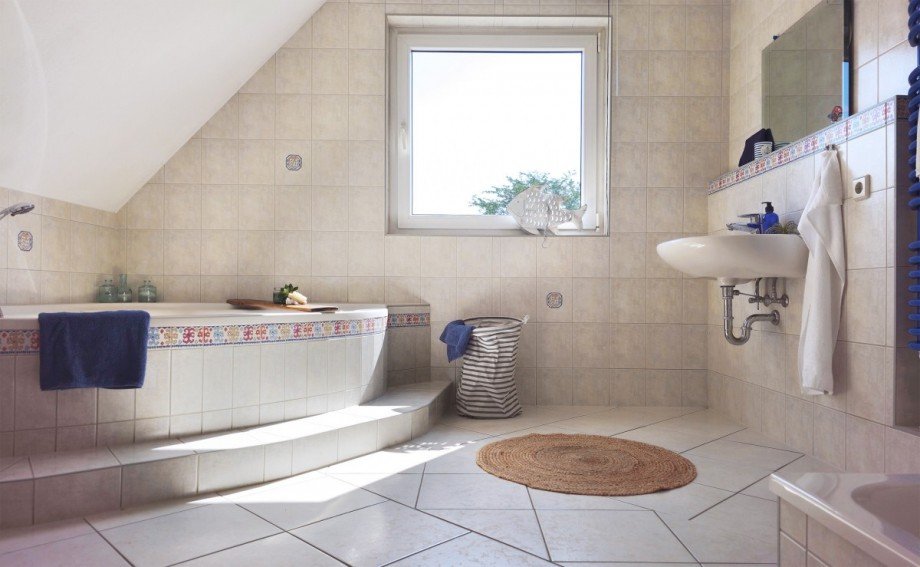 Badezimmer Einfamilienhaus K�then (Anhalt)