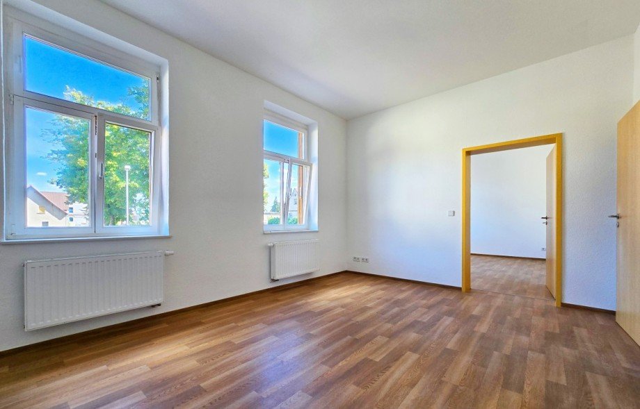 Zimmer 1 Erdgeschosswohnung Petersberg