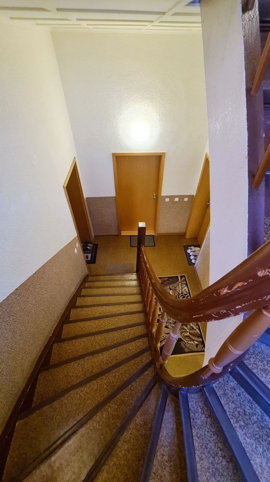 Treppenhaus_OG Mehrfamilienhaus K�then (Anhalt)